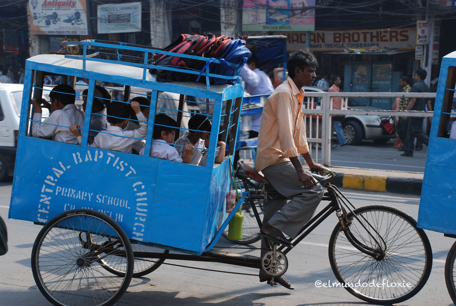 Bus escolar, Delhi