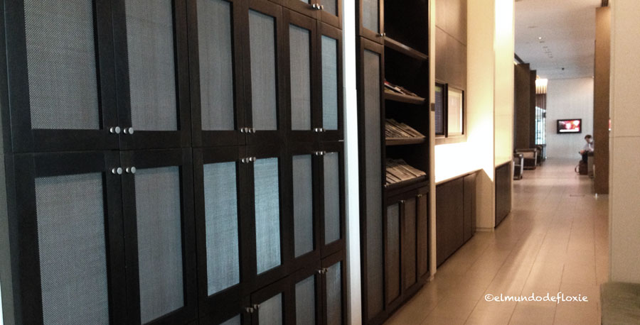 Al ingresar hay lockers disponibles para dejar las pertenencias.