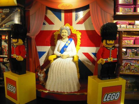 La familia real construida con Lego