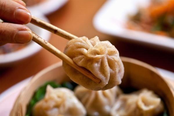 momos