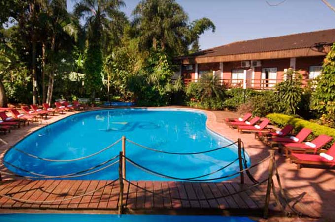 Piscina y solarium st-geroge-2